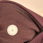 Lululemon Tied To It Crop 21" Black Cherry Leggings Yoga Capri Pants Size 4 Photo 5