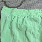 Columbia Women's Hike Short 2X 5" inseam mint green AW9639-348 Shorts Photo 15