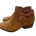 Clarks  Women's Adreena Mid Brown Ankle Boots Size 9M Casual Zip Photo 0