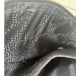 Kate Spade Blake Avenue Daveney laptop shoulder bag in navy blue Photo 4