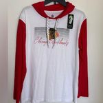 NHL CHICAGO BLACKHAWKS Red and White hooded T Photo 0