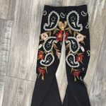 Johnny Was JW Los Angeles embroidered floral leggings small Photo 2