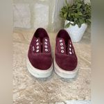 Vans Burgundy suede low top sneaker sz 7.5 Photo 2
