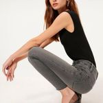 Good American NWT Good Waist Crop Raw Hem Jeans - Size 6 / 28 Photo 9