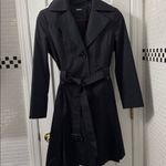 DKNY  Black fitted trench coat with interior red Trim. Pockets. Size Medium. Photo 1