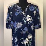 Ann Taylor - Blue short sleeve floral blouse Size L Photo 0