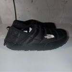 The North Face  Women’s THERMOBALL™ Traction Mules V Size 5 NEW Photo 3
