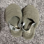 UGG  slippers Photo 0