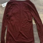 A New Day NWT Long Sleeve Stretch V-Neck Tee Shirt Burgundy/Wine Women's Small Photo 4