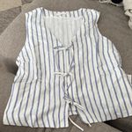 LC Lauren Conrad  Tie Front Vest MEDIUM NWT Photo 2
