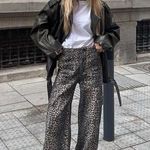 H&M 🐆🔥Women’s EUC  Leopard Trouser Pants Wide Leg Satin Feel Size 6 Workwear Photo 7