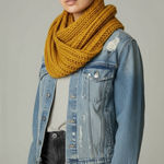 Boutique Womens Mustard Yellow Crochet Knitted Infinity scarf Photo 0