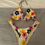 Blackbough Bikini Ditzy Daisies Photo 0