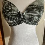 Kindly‎ Yours Sustainable Full Coverage Palm T Photo 4