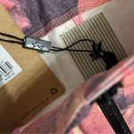 One Teaspoon Revolve Printed Skinny Stretchy Jegging
Pant(Size Small) Photo 8