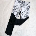 PINK - Victoria's Secret PINK Ultimate Marble Leggings! Photo 0