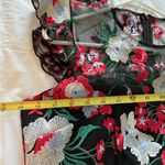 Donna Morgan Beautiful Embroidered  dress Photo 13