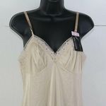 Vanity Fair NWT Ladies/Women's Vintage  Long Nylon Nightgown Size 34 L Photo 1