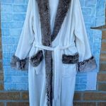 Pottery Barn  White Faux Fur Trim robe size medium Photo 0