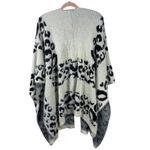 Roffe Leopard Print Ivory Black Soft Fuzzy Knit Shrug Open Front One Size Size undefined Photo 10