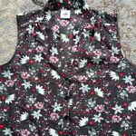 CAbi  Sleeveless Plaza Fiesta Floral Top Gray Small Photo 1