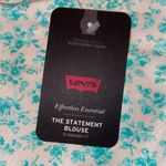 Levi's Women's Yvie Puff 3/4 Sleeve Cropped Blouse - Electric Green Floral Photo 8