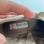 Blondo  Tan Suede Leather‎ Pull On Wedge Shoe Bootie Women's Size 7.5 Casual Photo 4