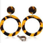 ✨ Acrylic Statement Tortoise Hoop Earrings✨ Black Photo 1