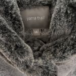 Yarra Trail Women Size 14 Faux Fur Vest Gray Super Soft Plush Outerwear Gorpcore Photo 10