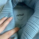 Aerie NWT  Cozy Sweatshirt New Heights Fleece Turtleneck Size XS in Cloud Wash Photo 3
