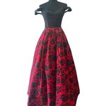 Sherri Hill Laura Marano Collection FORMAL Dress Red/Black ROSES Floral Size 0 Photo 1
