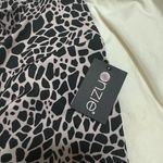 Onzie Leggings Photo 1