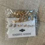 Pack Of Gold Earrings Photo 2