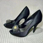 Apt. 9  Womens Cindy Black Rhinestone Flower Photo 1