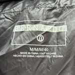 Bernardo Women's Black Puffer Coat with Stylish Collar and Zipper Details Size M Photo 7