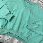 Altar'd State  crew neck Photo 0