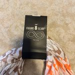 D&Y  FIGURE 8 MULTI-LOOP SCARF NWT Photo 1