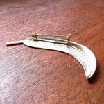 Boutique Vintage Decorative Leaf Brooch Pin Gold Tone Photo 5