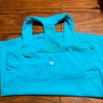 Lululemon  Scoop Neck Racerback top size 6 turquoise Color Photo 1