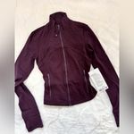 Lululemon NWT Define Jacket Cropped Goodnight Plum Size 2 Full Zip Nulu Photo 3