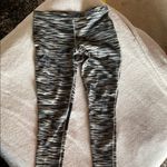 Nike Black and White Patterned Leggings Large Photo 3