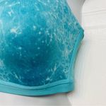 Victoria's Secret  On‎ Point Sports Bra Size 34D Aqua Water Wireless Padded Photo 2