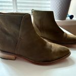Free People Womens  Brown Chelsea Boots Suede Ankle Photo 4