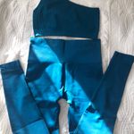 Set Active Leggings And Matching One Shoulder Bra Photo 4