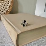 Boutique Black Silver Rhinestone Flower Ring “Trudie” Glam Classic Dark Femme Beautiful Jewelry Photo 3