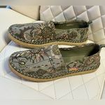 Sakroots  Ella espadrille shoes olive green print size 9 boho hippie Photo 11