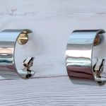 Vintage Clip On Earrings Chunky Hoops Silver Tone Outside, Gold Tone Inside Photo 0