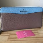 Kate Spade Wallet Photo 0
