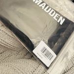 Steve Madden Grae Unisex White and Black Checkered Wayfarer Sunglasses Photo 5