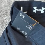 Under Armour  Utility Cropped Black Softball Pants SIZE S Photo 4